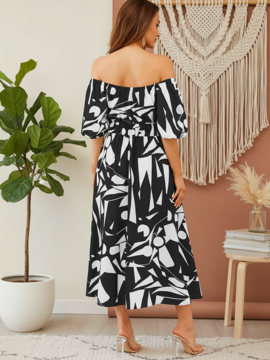 Chic Boho Dress in Black