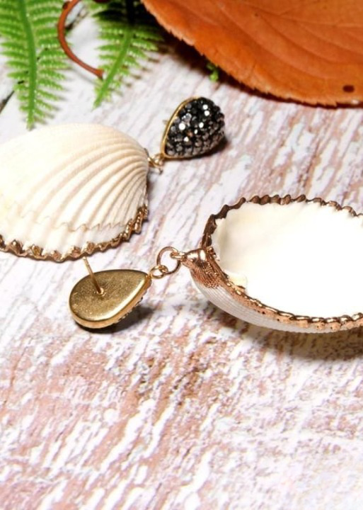 Boho Dangle Shell Earrings