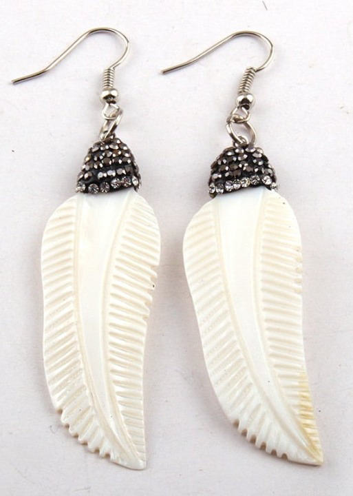 Boho Dangle Earrings - White Shell Leaf Clay