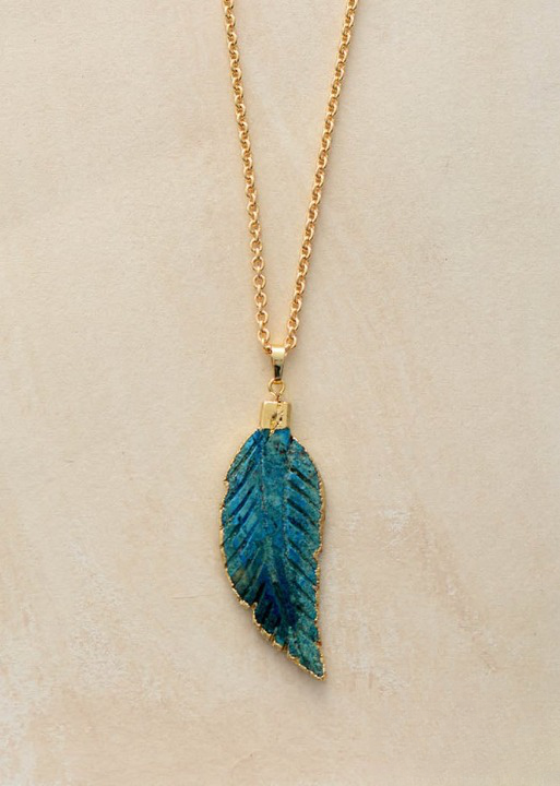 Boho Gold Necklace Leaf Pendant