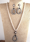 Unicolor Long Boho Pearls Necklace