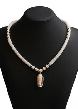 Boho Beaded Necklace - Natural Shell Pendant