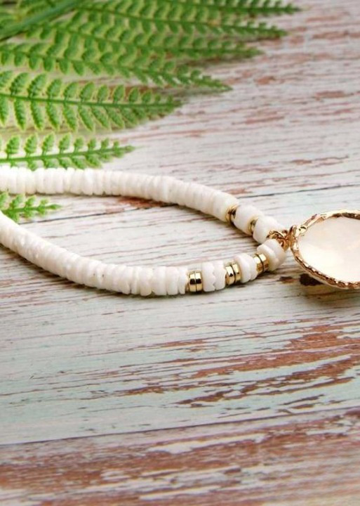 Boho Beaded Necklace - Natural Shell Pendant