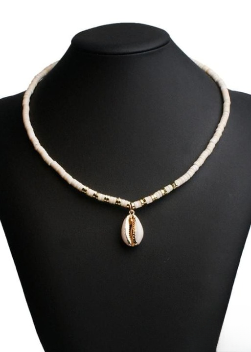 Boho Choker Necklace - Natural Shell Pendant