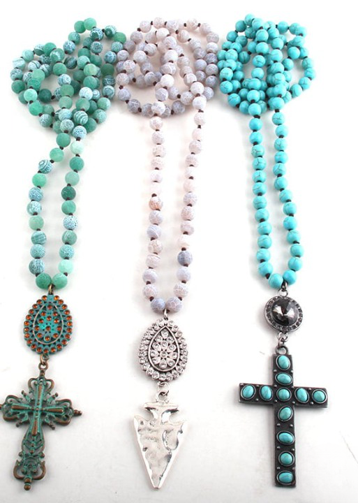 Long Boho Beads Necklace with Pendant