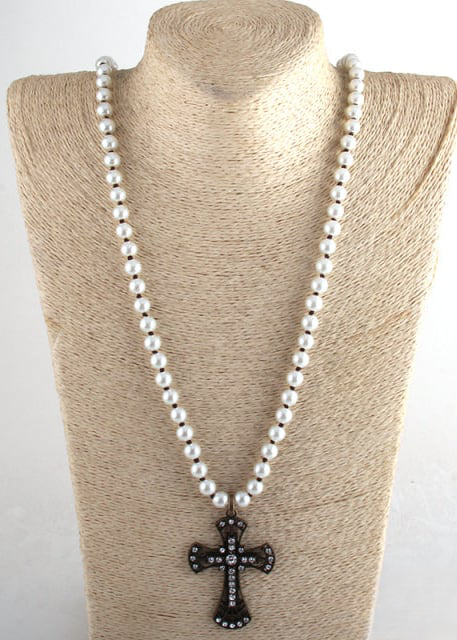 Withe Boho Pearl Necklace - Cross Pendant