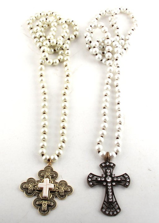 Withe Boho Pearl Necklace - Cross Pendant