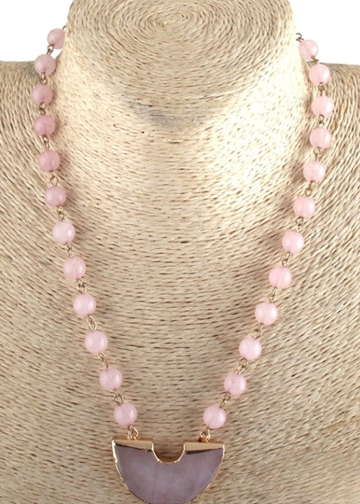 Boho Pearl Necklace with Pendant