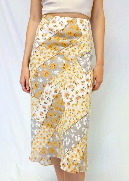 Boho Skirt Mid-length with floral pattern